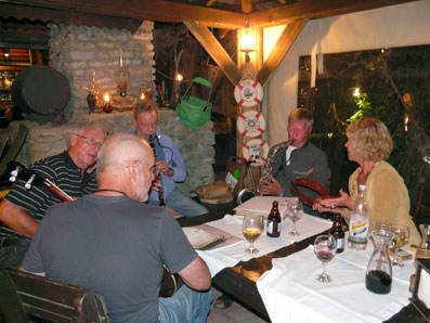 Kostenloses Konzert im Aurora in Selimiye